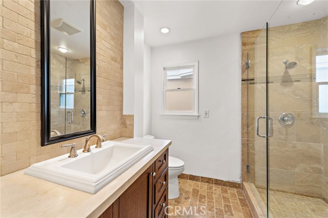 413 Dahlia Avenue, Corona del Mar CA: https://media.crmls.org/medias/925b02ed-edad-44d5-86ef-3ee86155ab7e.jpg