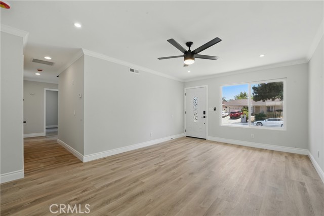 1717 Norval Street, Pomona CA: https://media.crmls.org/medias/925b3d49-a5bb-43df-bb9b-1e64df4aeab8.jpg