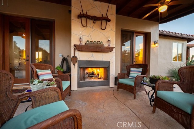 5085 Martingale Circle, San Miguel CA: https://media.crmls.org/medias/925cab93-ba33-42a7-acb9-50c6369b7d76.jpg