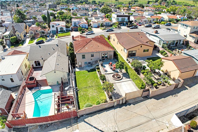 Image 69 of 75 For 1342 19th Street