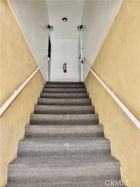 Detail Gallery Image 6 of 39 For 1724 E 1st St #9,  Long Beach,  CA 90802 - 1 Beds | 1 Baths