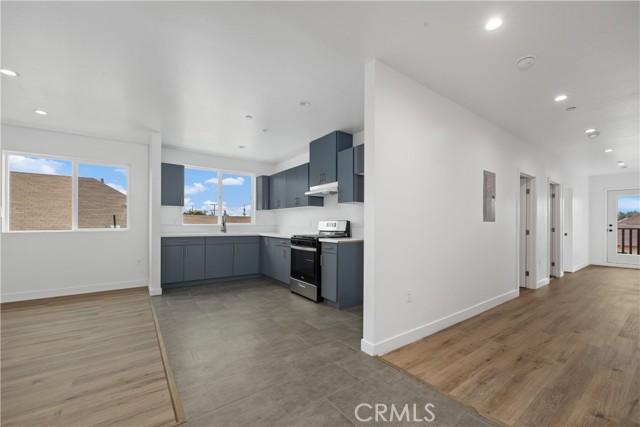 Detail Gallery Image 14 of 48 For 759 E 25th, Los Angeles,  CA 90011 - – Beds | – Baths