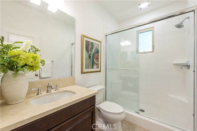 Detail Gallery Image 20 of 36 For 238 Shelbourne, Irvine,  CA 92620 - 4 Beds | 4 Baths