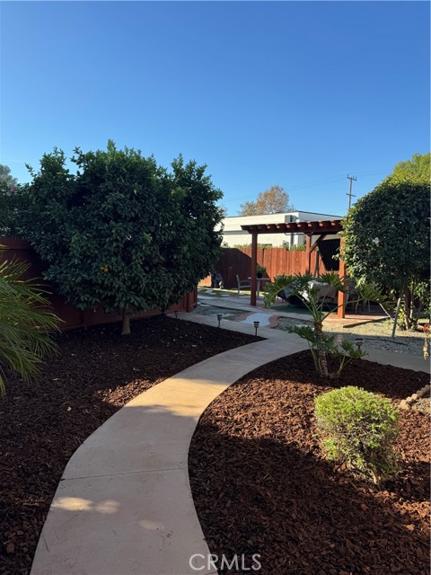 Detail Gallery Image 18 of 21 For 22445 Dolorosa, Woodland Hills,  CA 91367 - 3 Beds | 2 Baths