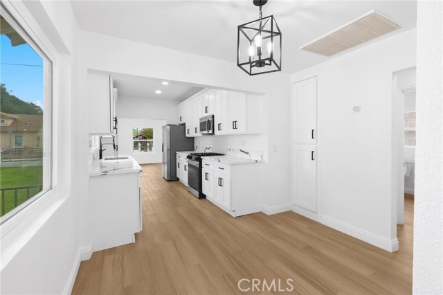 Detail Gallery Image 13 of 37 For 3882 Taft St, Riverside,  CA 92503 - 3 Beds | 2 Baths