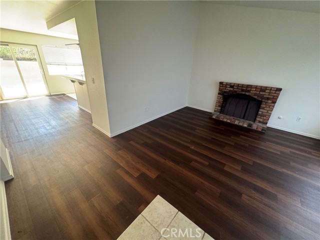 Detail Gallery Image 3 of 38 For 10165 W Glendon Cir, Santee,  CA 92071 - 3 Beds | 2 Baths