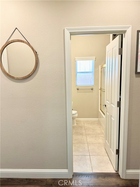 Detail Gallery Image 17 of 28 For 1055 E Hogan Ave, Fresno,  CA 93730 - 4 Beds | 2 Baths