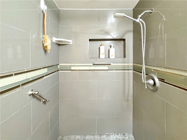 Detail Gallery Image 17 of 48 For 6266 Western, Whittier,  CA 90601 - 5 Beds | 3 Baths