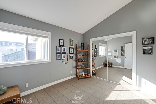 Detail Gallery Image 45 of 47 For 1911 Speyer a,  Redondo Beach,  CA 90278 - 4 Beds | 2/1 Baths