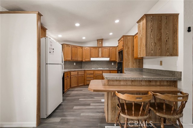 Detail Gallery Image 12 of 43 For 3835 Gardiner Ferry Rd #94,  Corning,  CA 96021 - 2 Beds | 2 Baths