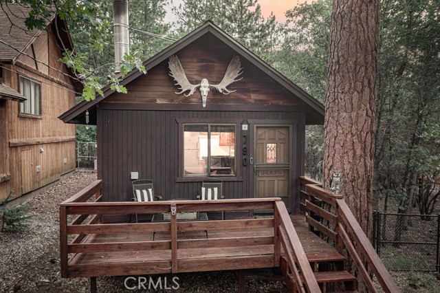Detail Gallery Image 1 of 31 For 790 Pine Ln, Sugarloaf,  CA 92386 - 2 Beds | 1 Baths