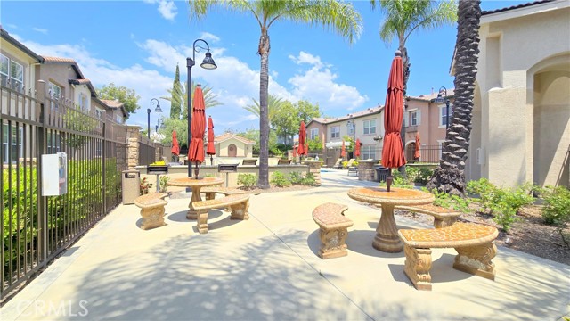 Detail Gallery Image 29 of 30 For 1492 Amsterdam Ct, Upland,  CA 91786 - 3 Beds | 2/1 Baths