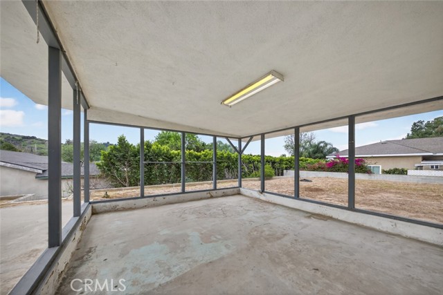 Detail Gallery Image 34 of 41 For 10346 Siesta Dr, Sunland,  CA 91040 - 2 Beds | 3 Baths