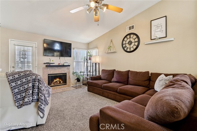 Detail Gallery Image 5 of 26 For 873 Wetherly St, Hemet,  CA 92545 - 3 Beds | 2 Baths