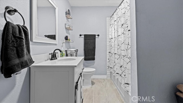 2337 Ogden Street, San Bernardino CA: https://media.crmls.org/medias/92677e0e-f511-4644-a804-3a10410b986e.jpg