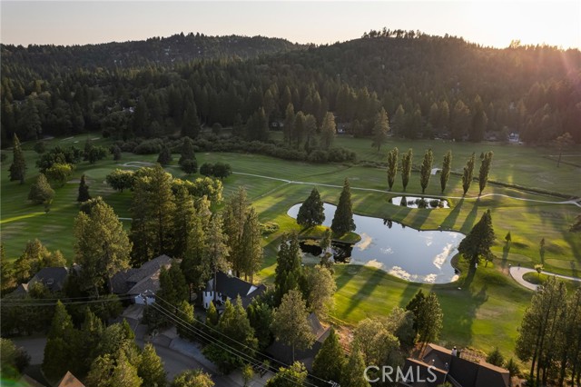 420 Golf Course Road, Lake Arrowhead CA: https://media.crmls.org/medias/92679b8e-7e31-4cde-b5b5-5708e564e8df.jpg