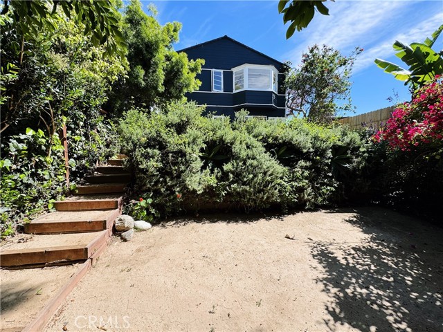 Detail Gallery Image 12 of 50 For 31865 8th, Laguna Beach,  CA 92651 - 3 Beds | 1/1 Baths