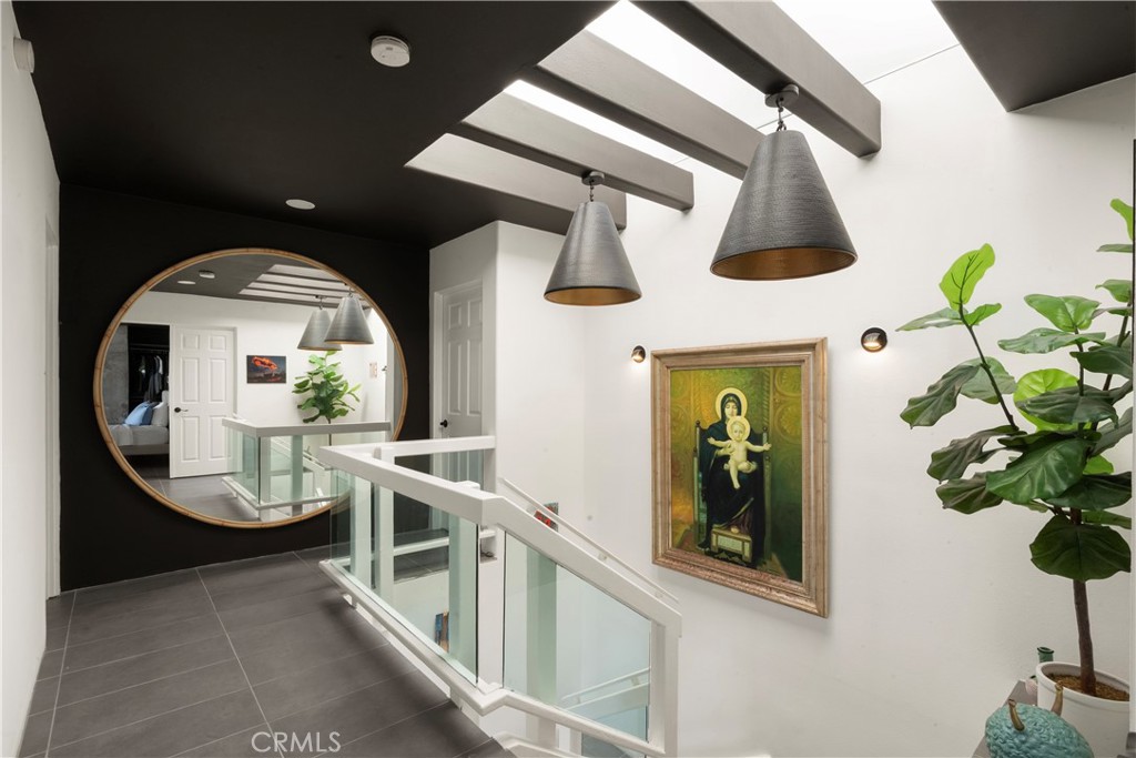 MLS #OC25247805 image #10