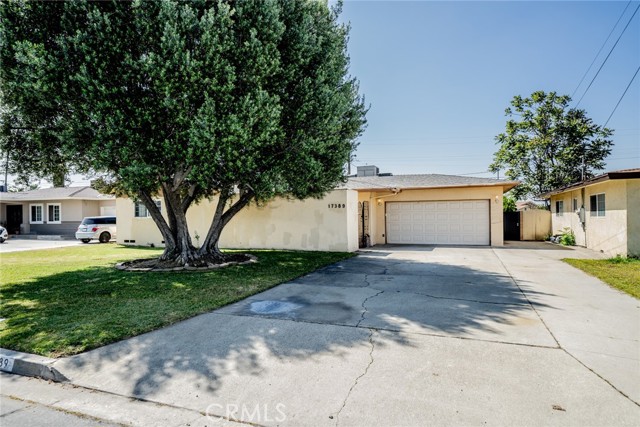 Detail Gallery Image 2 of 45 For 17389 Hibiscus St, Fontana,  CA 92335 - 4 Beds | 3 Baths