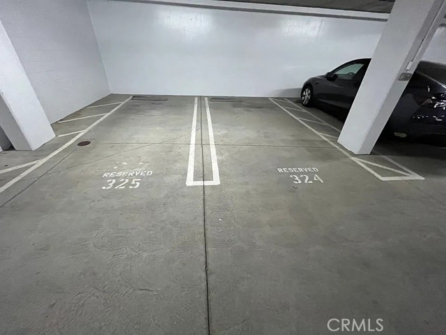 2164 Scholarship, Irvine CA: https://media.crmls.org/medias/9268e9ef-7f9b-41aa-8960-760a0a57ba5e.jpg