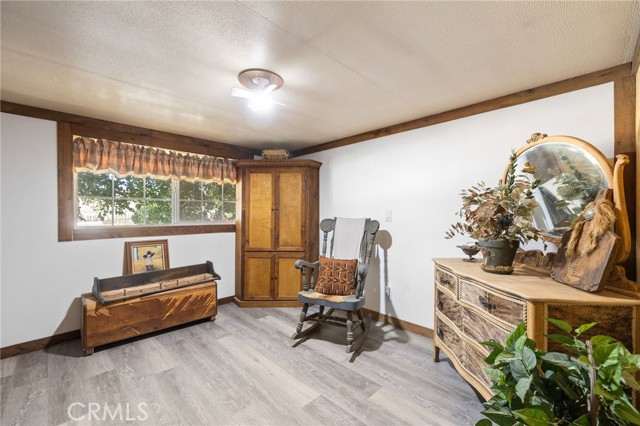 4333 Highway 33, New Cuyama CA: https://media.crmls.org/medias/926960a3-d6c6-49ba-be36-9300de372507.jpg