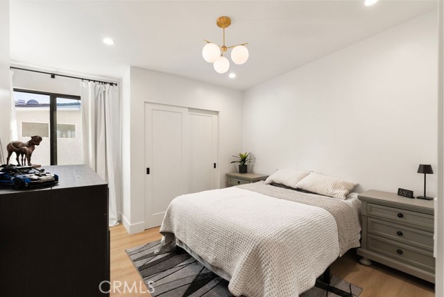 Detail Gallery Image 15 of 22 For 122 W Avenida De Los Lobos Marinos, San Clemente,  CA 92672 - 5 Beds | 4 Baths