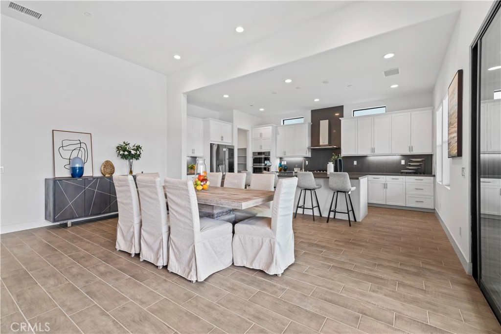 MLS #WS25167538 image #12