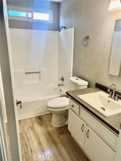 16262 Tokay Street, Victorville CA: https://media.crmls.org/medias/9269db30-8263-4f53-867e-38fb6cfd1013.jpg