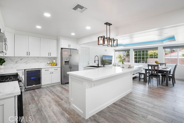 1425 Pride St photo 6