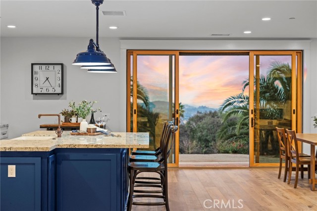 Detail Gallery Image 4 of 65 For 41950 Hacienda Dr, Murrieta,  CA 92562 - 4 Beds | 3/1 Baths