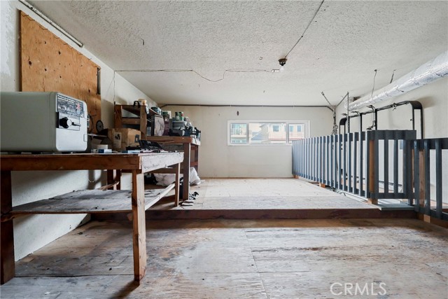 161 Monterey, Hermosa Beach CA: https://media.crmls.org/medias/926cf6bf-79c4-40f5-9a24-d8d3034d1d40.jpg