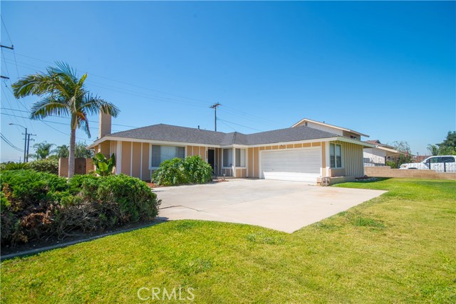 4887 Constitution St, Chino, CA 91710