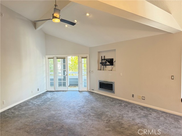 Detail Gallery Image 9 of 24 For 27 Brittany, Newport Beach,  CA 92660 - 2 Beds | 2 Baths