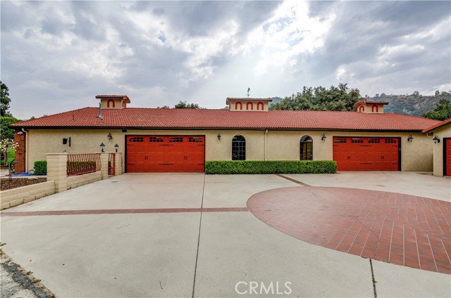 37170 Wildwood View Drive, Yucaipa, California 92399, 5 Bedrooms Bedrooms, ,5 BathroomsBathrooms,Residential,For Sale,37170 Wildwood View Drive,CREV23214451