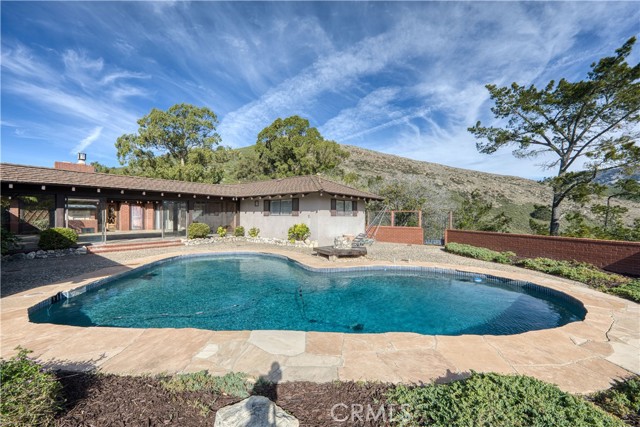 25 Buena Vista Avenue, San Luis Obispo CA: https://media.crmls.org/medias/926f2bf7-d36b-4593-8231-3e076dd9c630.jpg