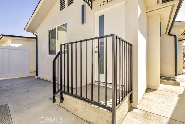 Detail Gallery Image 5 of 18 For 13325 Strathern St, North Hollywood,  CA 91605 - 2 Beds | 1 Baths