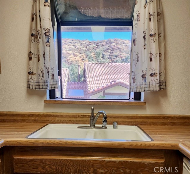 Detail Gallery Image 14 of 36 For 27971 Sarabande Ln #230,  Canyon Country,  CA 91387 - 2 Beds | 2 Baths