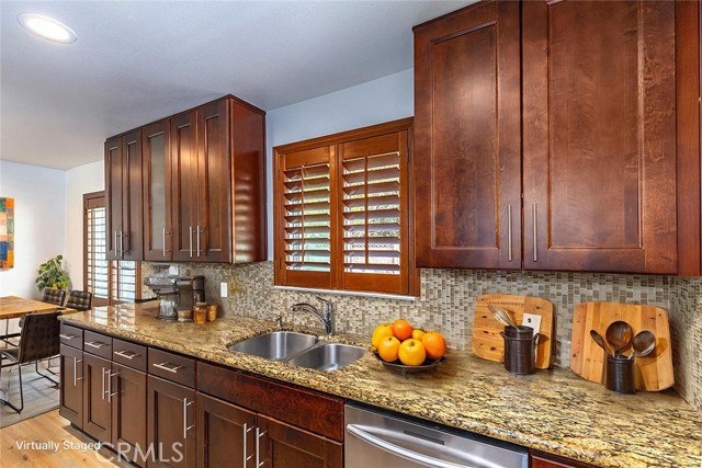 Detail Gallery Image 7 of 22 For 11817 Singleton, La Mirada,  CA 90638 - 3 Beds | 2 Baths