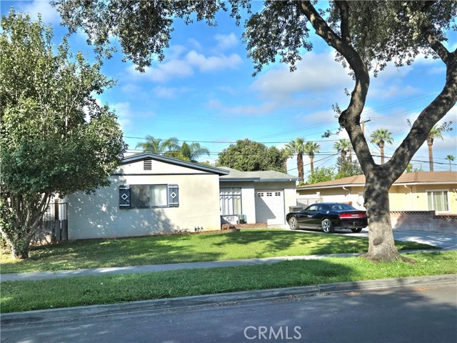 feature listing property photo