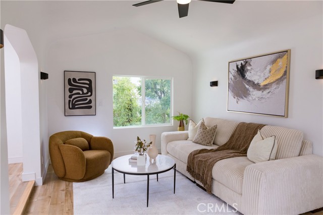 5106 O Sullivan Drive, Los Angeles CA: https://media.crmls.org/medias/92707d1d-990a-4970-80da-cd68fa6d64bb.jpg