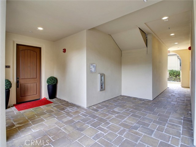 Detail Gallery Image 2 of 75 For 112 S Orange Grove Bld #109,  Pasadena,  CA 91105 - 3 Beds | 3/1 Baths