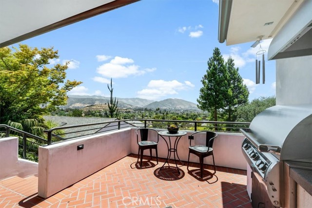 150 Los Robles Court, San Luis Obispo CA: https://media.crmls.org/medias/9271726f-4c96-4fcd-a210-ac3abbac5a40.jpg