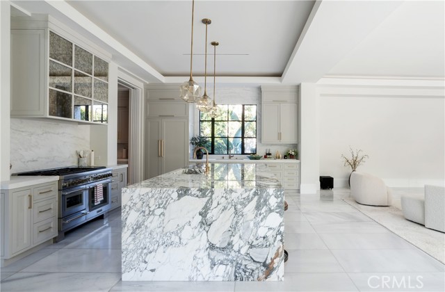 34 S Sur, Newport Coast CA: https://media.crmls.org/medias/9272feef-f2a4-45d6-bc4d-0c02ecf0762f.jpg