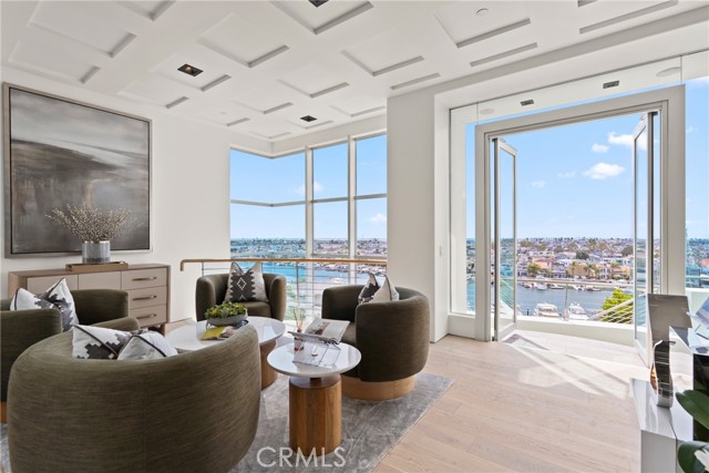 Detail Gallery Image 19 of 70 For 1409 Dolphin Terrace, Corona Del Mar,  CA 92625 - 5 Beds | 5/2 Baths