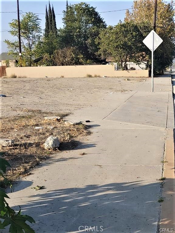 1344 N H Street, San Bernardino, California 92405, ,Land,For Sale,1344 N H Street,CRHD23104146