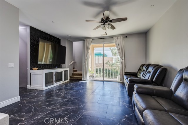 Detail Gallery Image 25 of 44 For 625 Savi Dr #102,  Corona,  CA 92878 - 3 Beds | 3/1 Baths