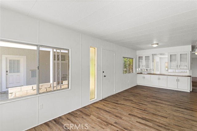 Detail Gallery Image 6 of 39 For 5800 Hamner Ave #178,  Corona,  CA 91752 - 3 Beds | 2 Baths