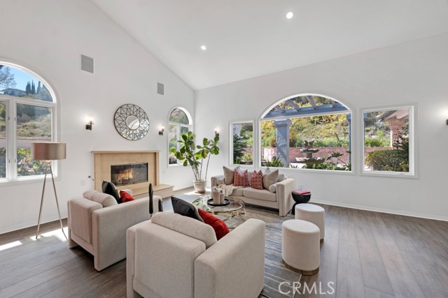 Detail Gallery Image 17 of 68 For 9253 Rocky Mesa Pl, West Hills,  CA 91304 - 6 Beds | 4/1 Baths