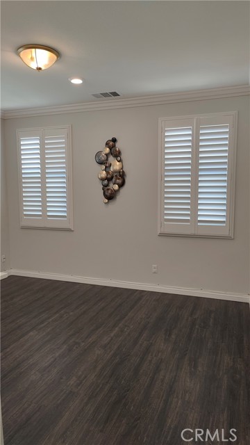 6956 Dublin Drive, Chino CA: https://media.crmls.org/medias/927672eb-81bb-481a-a5b8-4d08c1c9698b.jpg