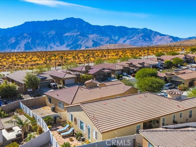 11852 Morning Star Drive, Desert Hot Springs CA: https://media.crmls.org/medias/9276985d-de82-4e9e-9cbc-fea2d7f67aba.jpg
